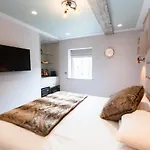 Clarendon 2* Дублин